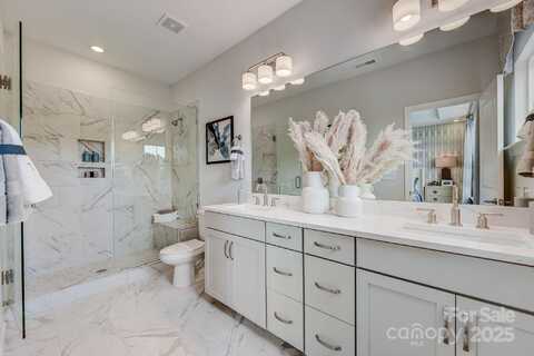 330 Catawba Avenue, Davidson, NC 28036