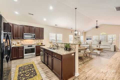 3939 Archer Notch Lane, Huntersville, NC 28078