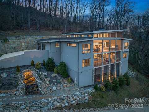34 Grovepoint Way, Asheville, NC 28804