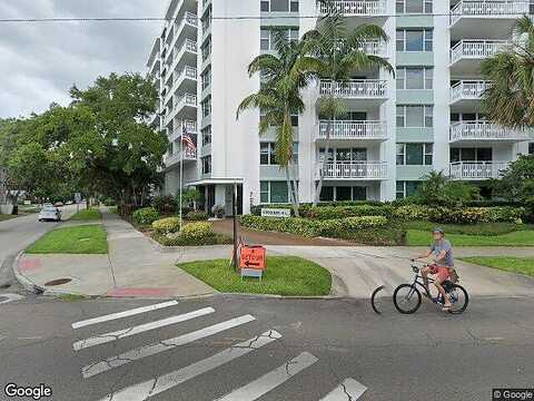 Beach, SAINT PETERSBURG, FL 33701