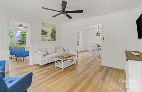 2328 Sanders Avenue, Charlotte, NC 28216
