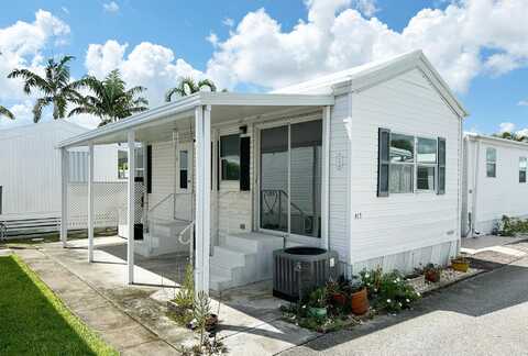 Hibiscus Drive, Briny Breezes, FL 33435