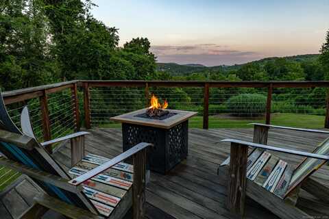 1 Cloverleaf Farm South, Sherman, CT 06784
