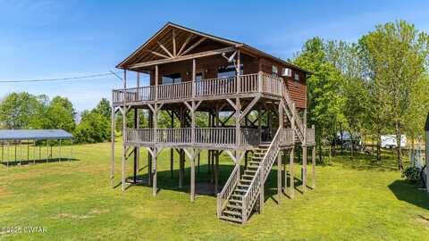 2705 Catfish Lane, Crump, TN 38327