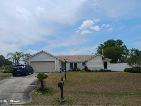 1100 Peak Circle, Deltona, FL 32738