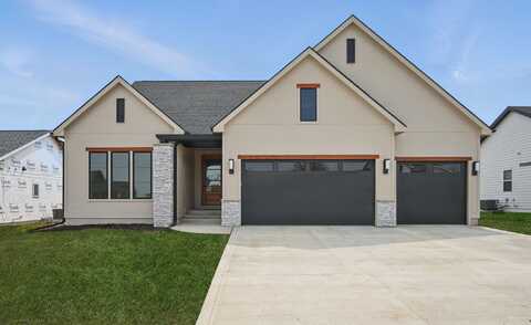 2334 Green Leaf Circle, Norwalk, IA 50211