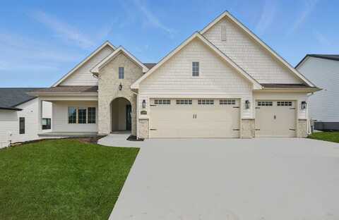 2300 Timberview Drive, Norwalk, IA 50211
