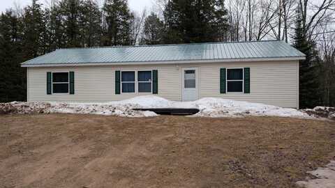 5661 N 3 Mile RD, Hessel, MI 49745
