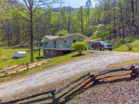 734 Bryson Branch Road, Franklin, NC 28734