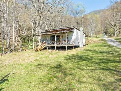 2679 Chastine Creek, Cullowhee, NC 28723