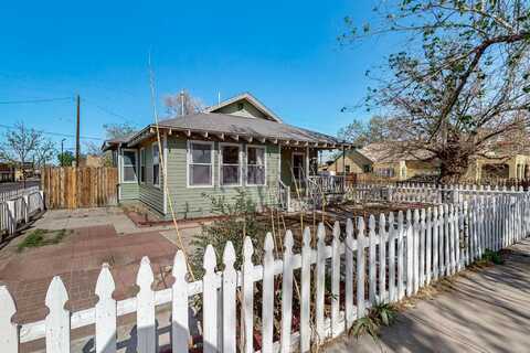321 ARNO Street SE, Albuquerque, NM 87102