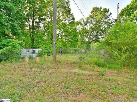 142 Ballard Drive, Cross Hill, SC 29332