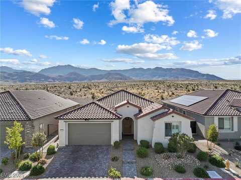 6557 Corsari Ridge Street, Las Vegas, NV 89166