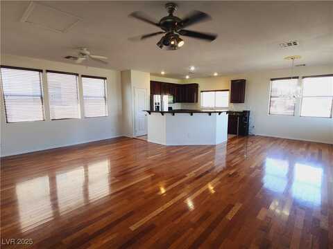 11669 Splendor View Drive, Las Vegas, NV 89183
