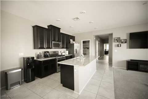 4465 Shimmering Skies Street, North Las Vegas, NV 89031