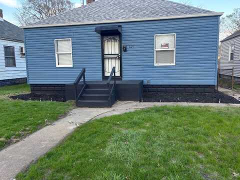 621 Burr Street, Gary, IN 46406