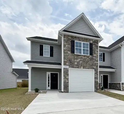 2009 Shoreham Way, Greenville, NC 27834