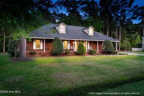 869 Driftwood Drive, Greenville, NC 27858