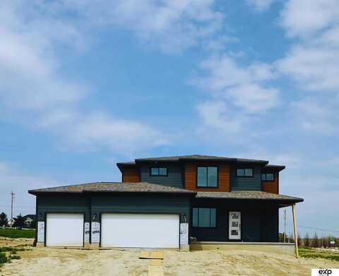 21010 Alex Avenue, Omaha, NE 68022