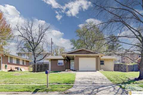 8769 Templeton Drive, Omaha, NE 68134