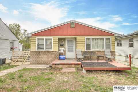 6107 Seward Street, Omaha, NE 68104