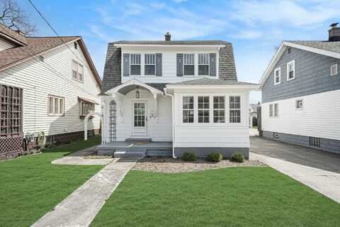 1538 Widdicomb Avenue NW, Grand Rapids, MI 49504