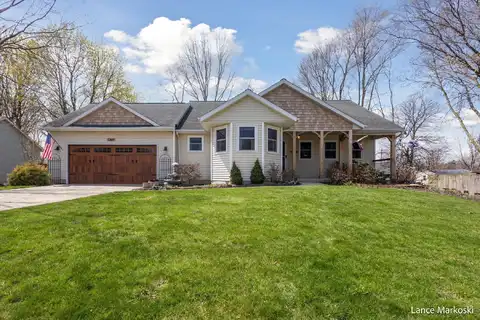1369 Trevor Court NE, Grand Rapids, MI 49525