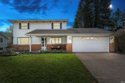 2326 Ribourde Drive, South Bend, IN 46628