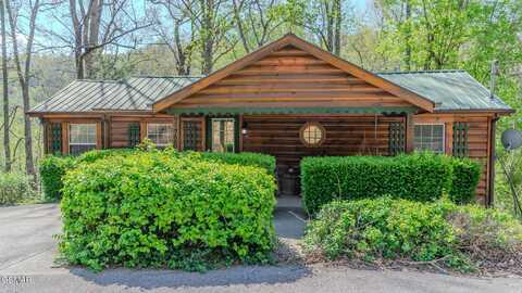 726 Ridge Road, Gatlinburg, TN 37738