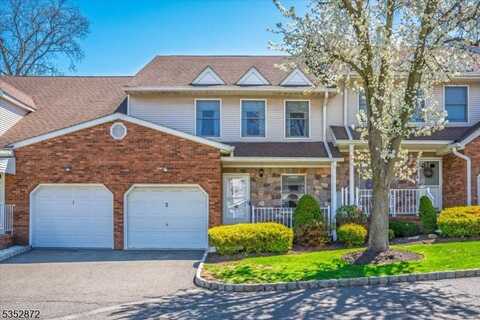 675 Raritan Rd, Clark, NJ 07066