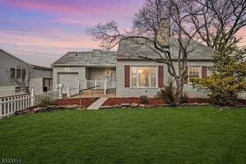 94 Cedar St, Cedar Grove, NJ 07009