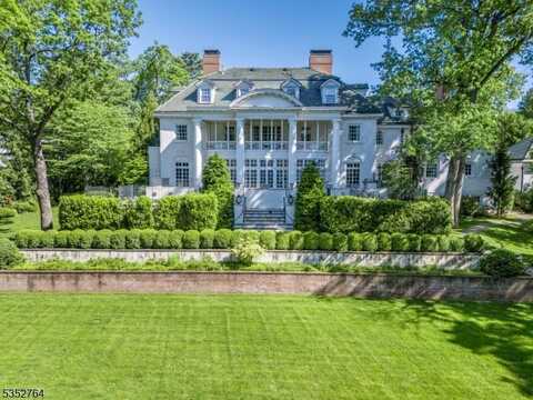 10 Rowan Rd, Summit, NJ 07901