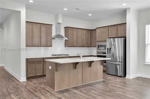 120 Foxbriar Court, Hardeeville, SC 29927