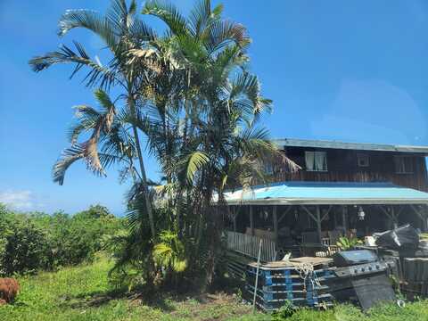 88-1501 ALA MALINO RD, CAPTAIN COOK, HI 96704