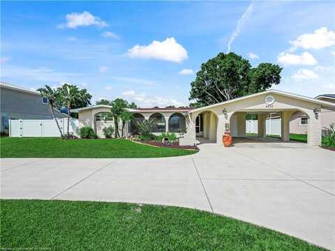 4230 Lakeview Drive, Sebring, FL 33870