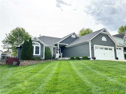 4387 SW Creekview Drive, Lees Summit, MO 64082
