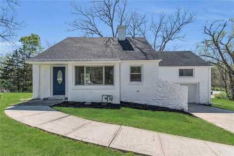 6518 NW Rock Garden Road, Parkville, MO 64152