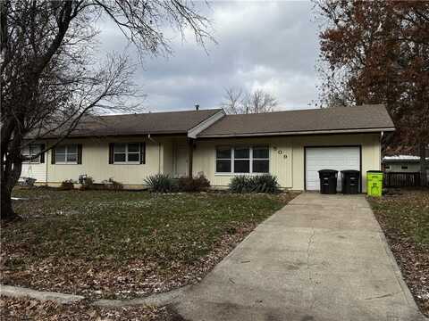 509 Cactus Drive, Belton, MO 64012