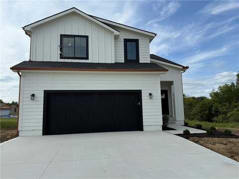 2004 SE Oak Ridge Drive, Oak Grove, MO 64075