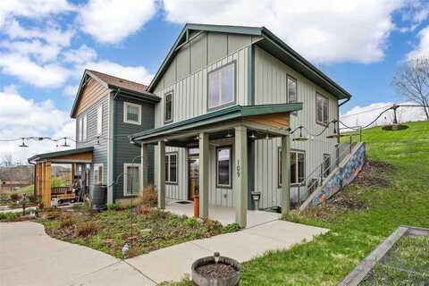 109 Prairie Hill Ln, IowaCity, IA 52246