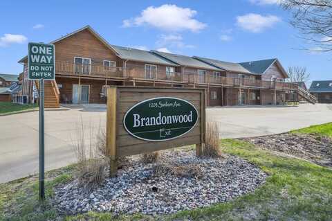1203 Sanborn Avenue #14, Okoboji, IA 51355