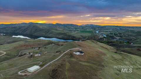 5225 Spring Creek Rd, Emmett, ID 83617