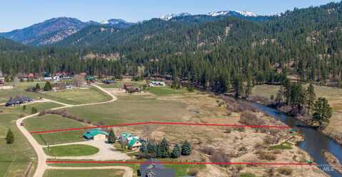 69 River Ranch Rd, Garden Valley, ID 83622