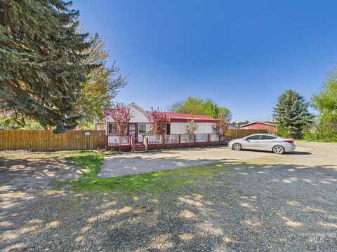 201 E 12th Street, Emmett, ID 83617