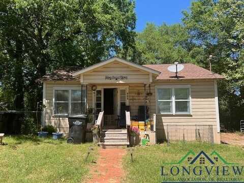 209 Northcutt Ave., Longview, TX 75601