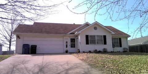 2705 Trail Dust Court, Lawrence, KS 66046