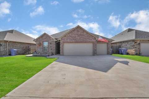210 NW Granite Ave, Cache, OK 73527