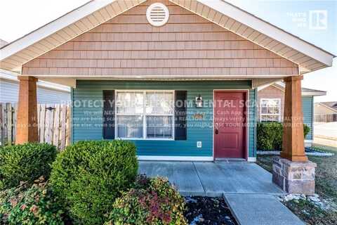 4537 W Pecan ST, Fayetteville, AR 72704
