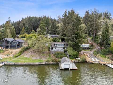 2871 NE E Devils Lake Road, Otis, OR 97368