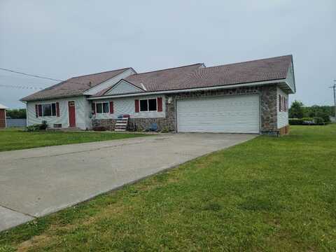 925 S Loxley Road, Houghton Lake, MI 48629